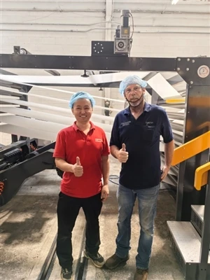 America Customer: CHM-1700 Paper Sheeter Machine Cut 8 Rolls 28GSM Hamberg Pa...
